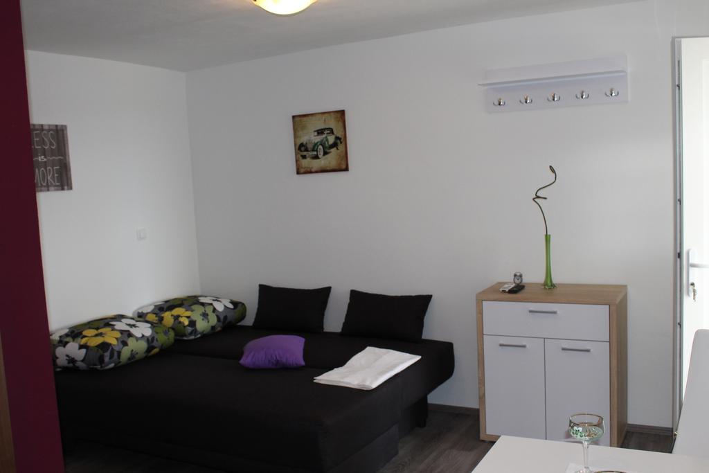 Apartments Tomas Трогир Экстерьер фото